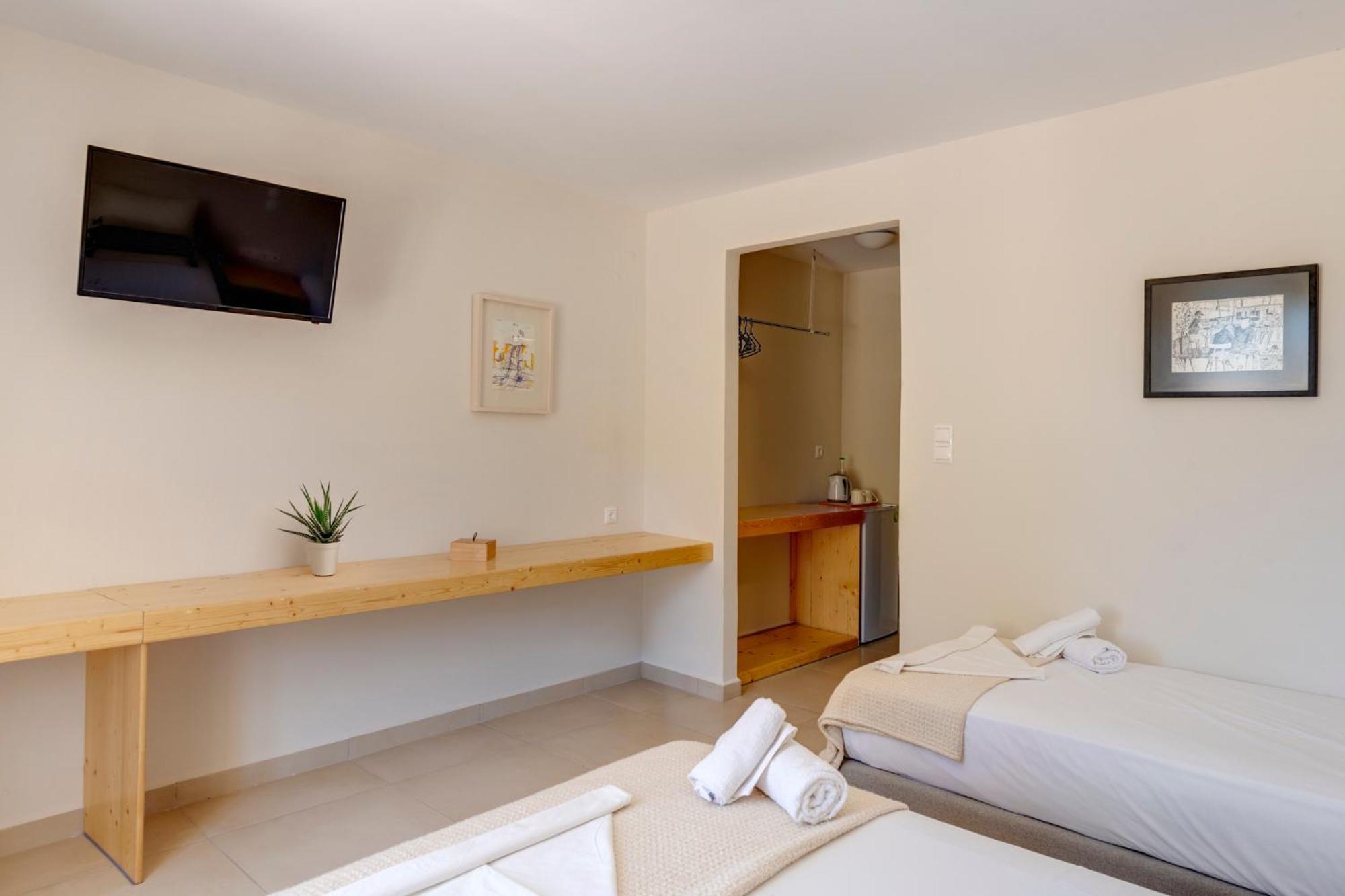 Hotel Kamelo Vari  ภายนอก รูปภาพ