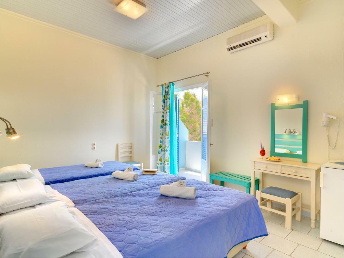Hotel Kamelo Vari  ภายนอก รูปภาพ